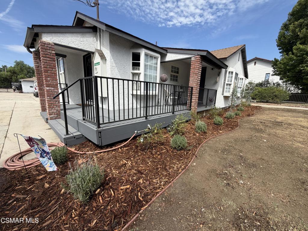 4475 Barnard Street Simi Valley, CA 93063 - Photo 4 of 56 Gallery Image 4