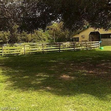 23261 Tuckahoe Road Alva, FL 33920 - Photo 8 of 39 a view of an ocean view