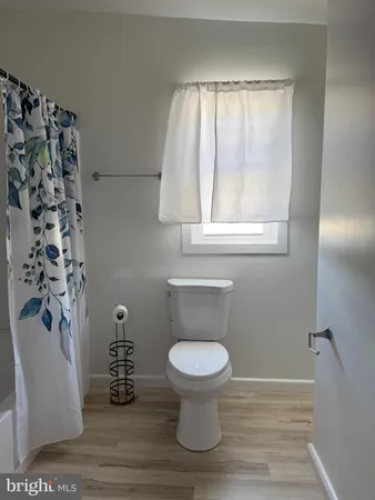 $135,000 | 133 North Locust Street, Mount Carmel, PA 17851