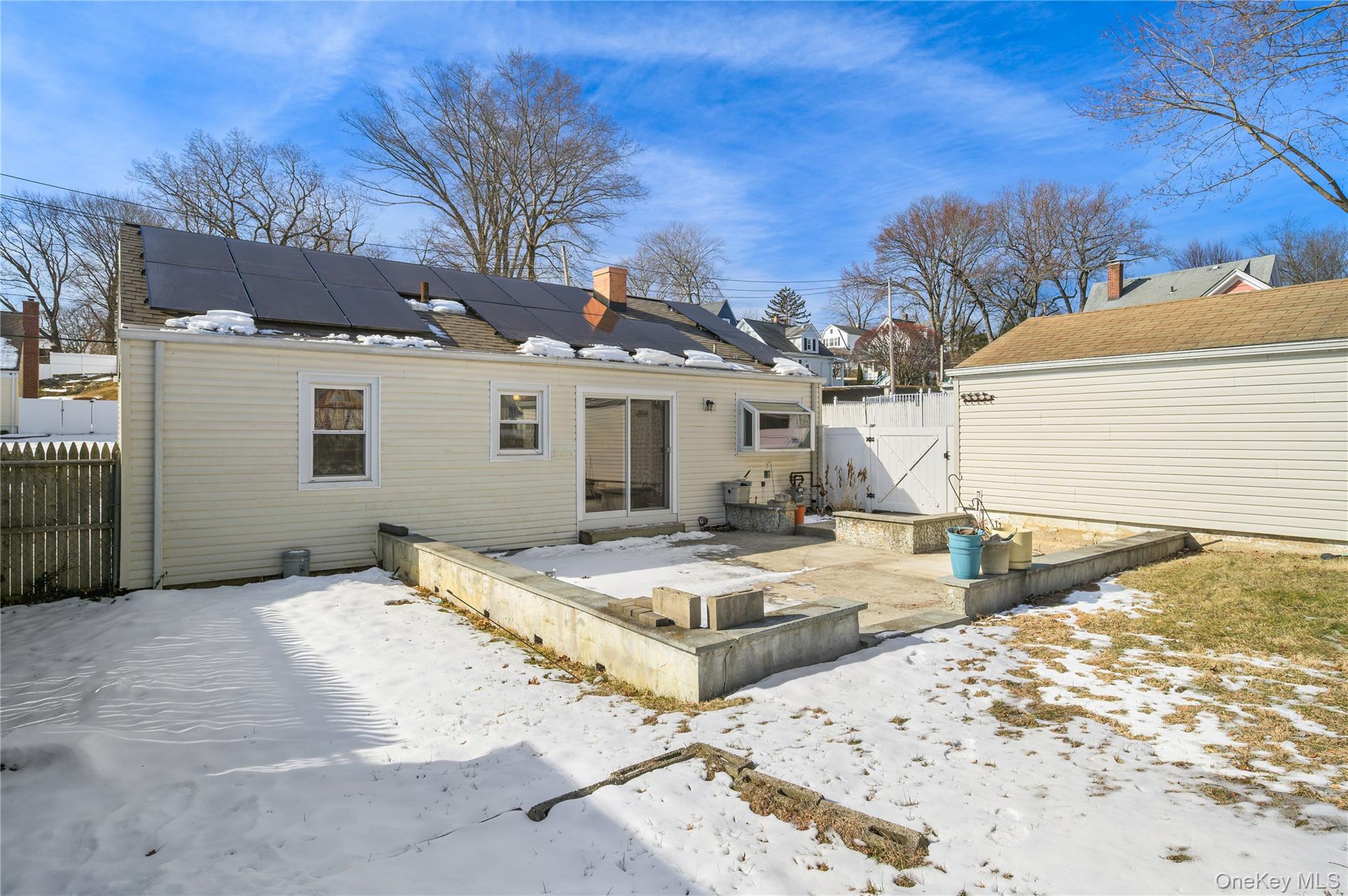 285 Madison Avenue Port Chester, NY 10573 - Photo 23 of 26