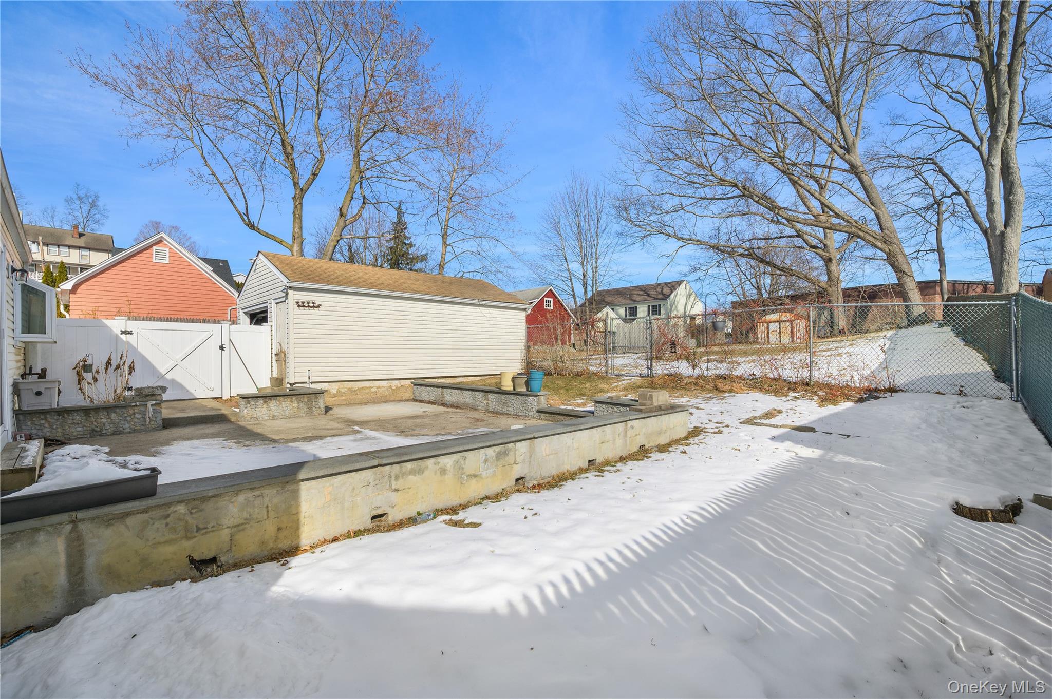 285 Madison Avenue Port Chester, NY 10573 - Photo 24 of 26