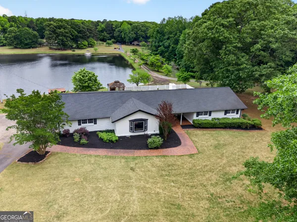 $679,000 | 1078 Highway 92, Fayetteville, GA 30215