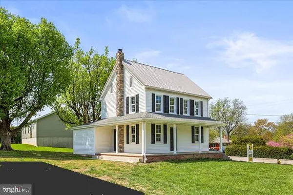 $264,900 | 310 Clover Lane, Hanover, PA 17331