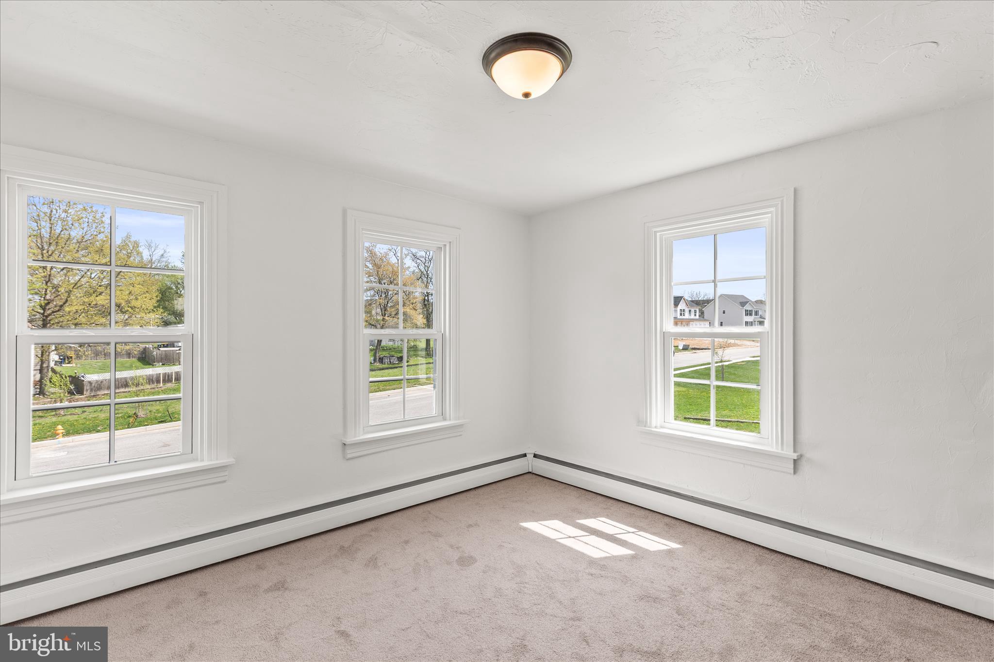 310 Clover Lane Hanover, PA 17331 - Photo 23 of 34 an empty room with a window