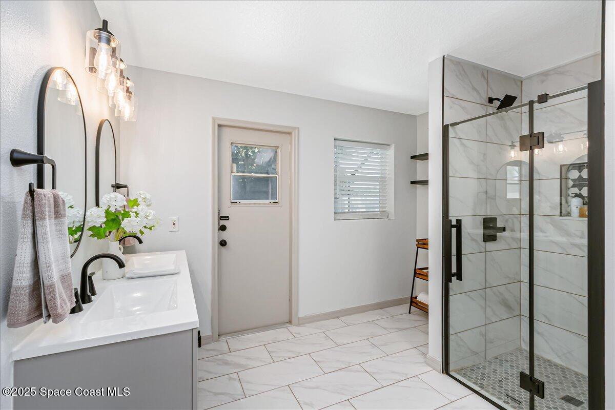 848 Gardener Road Rockledge, FL 32955 - Photo 8 of 29 Beautiful Shower