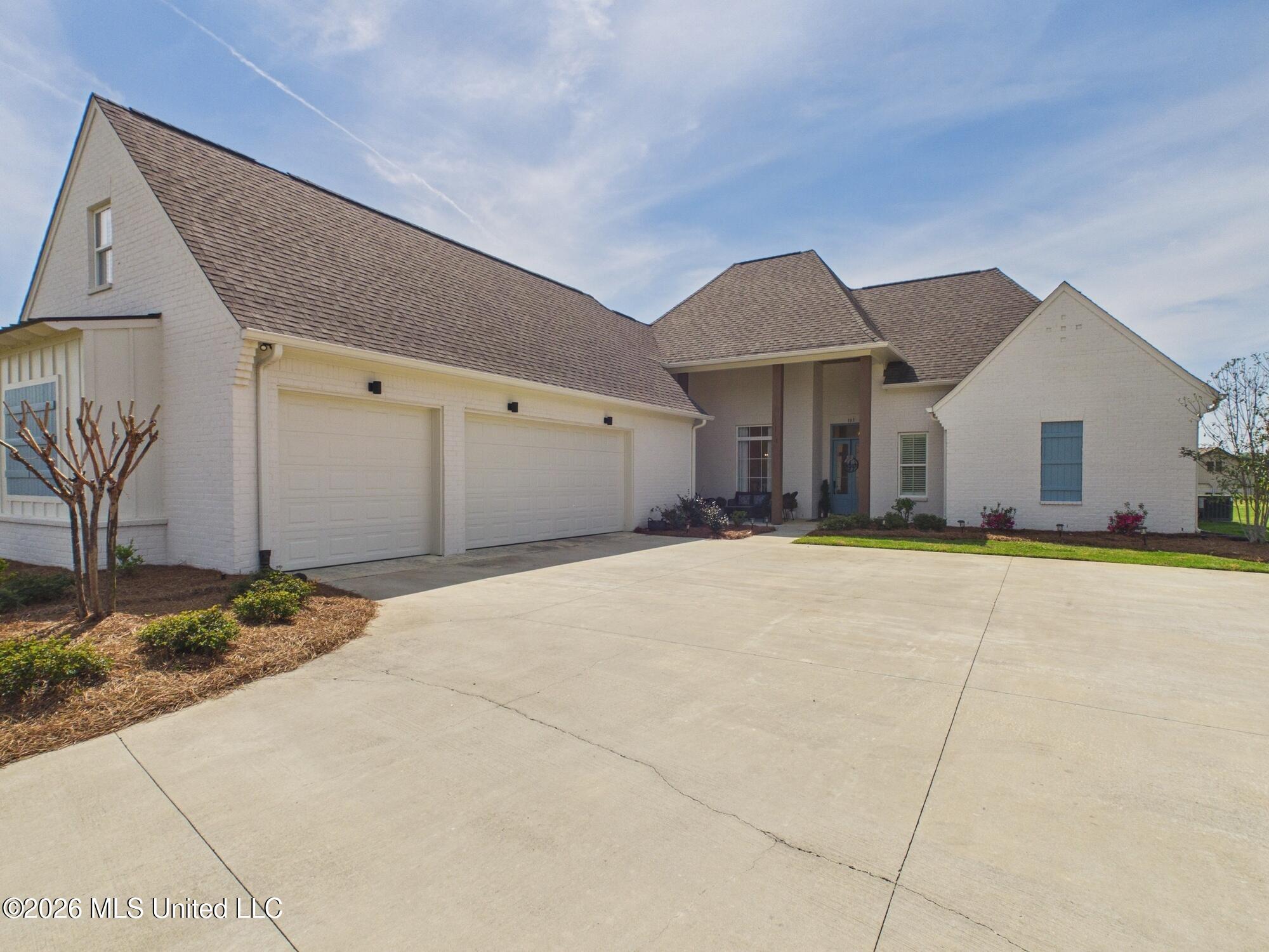 103 Victory Lane Madison, MS 39110 - Photo 2 of 54 CAM02761G0-PR0049-STILL053
