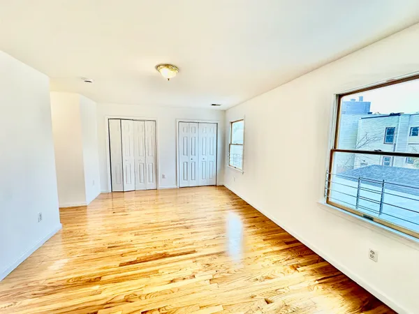 $2,900 | 53 Williams Avenue, Unit 2, Jersey City, NJ 07304