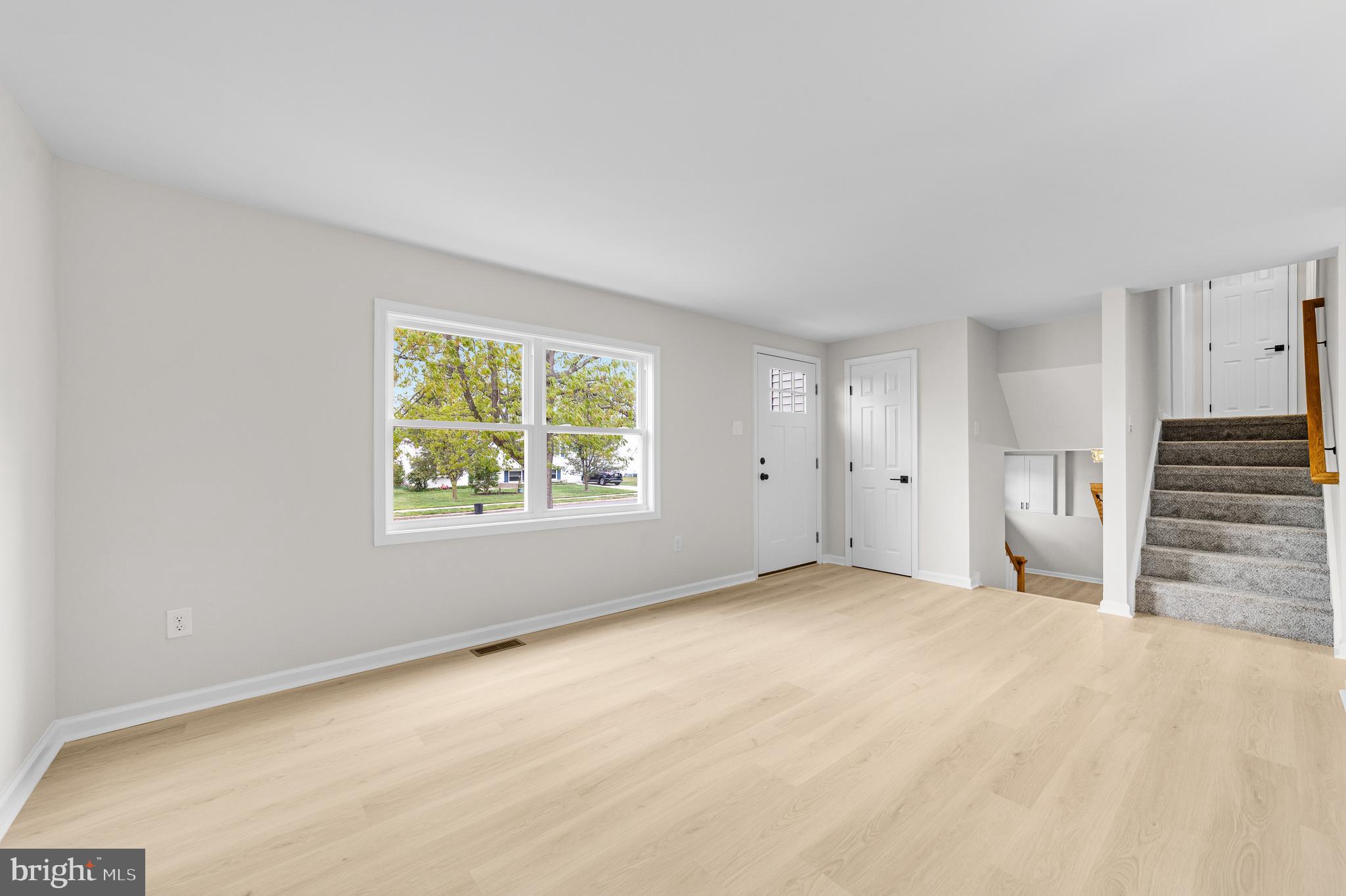 15 Dunlin Way Sicklerville, NJ 08081 - Photo 12 of 28 an empty room with furniture and a window