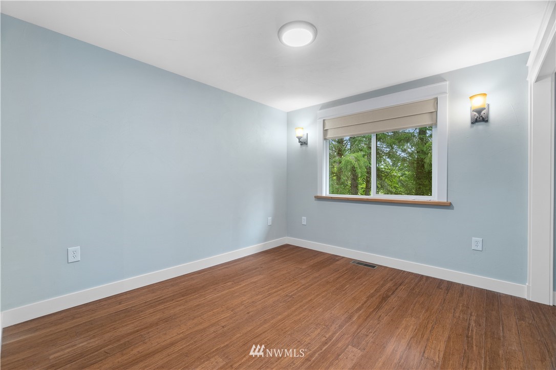 6739 Libby Road Northeast Olympia, WA 98506 - Photo 12 of 32 Gallery Image 12