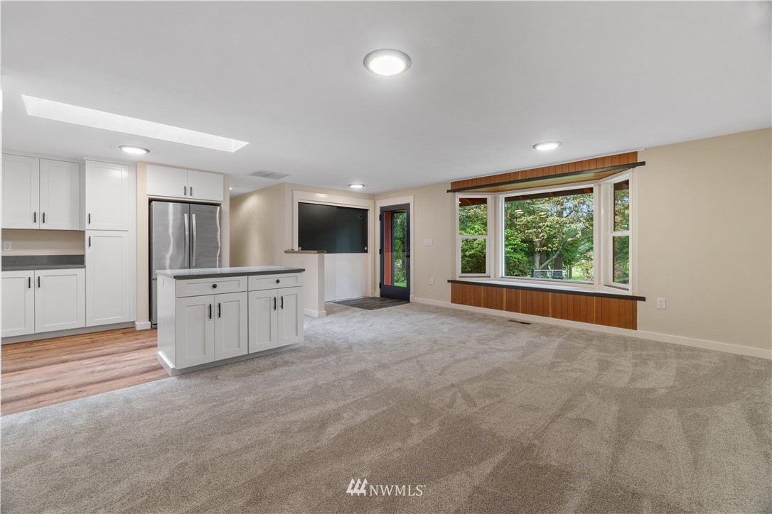 6739 Libby Road Northeast Olympia, WA 98506 - Photo 4 of 32 Gallery Image 4
