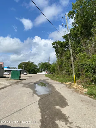 $92,000 | 1115 Warren Street, Picayune, MS 39466