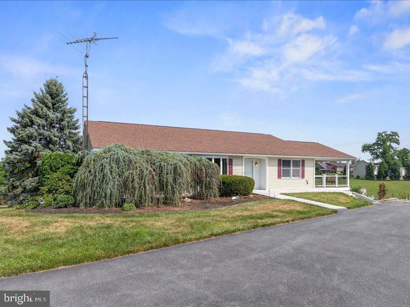 7246 Smith Road Chambersburg, PA 17202 - Photo 7 of 66 Gallery Image 7