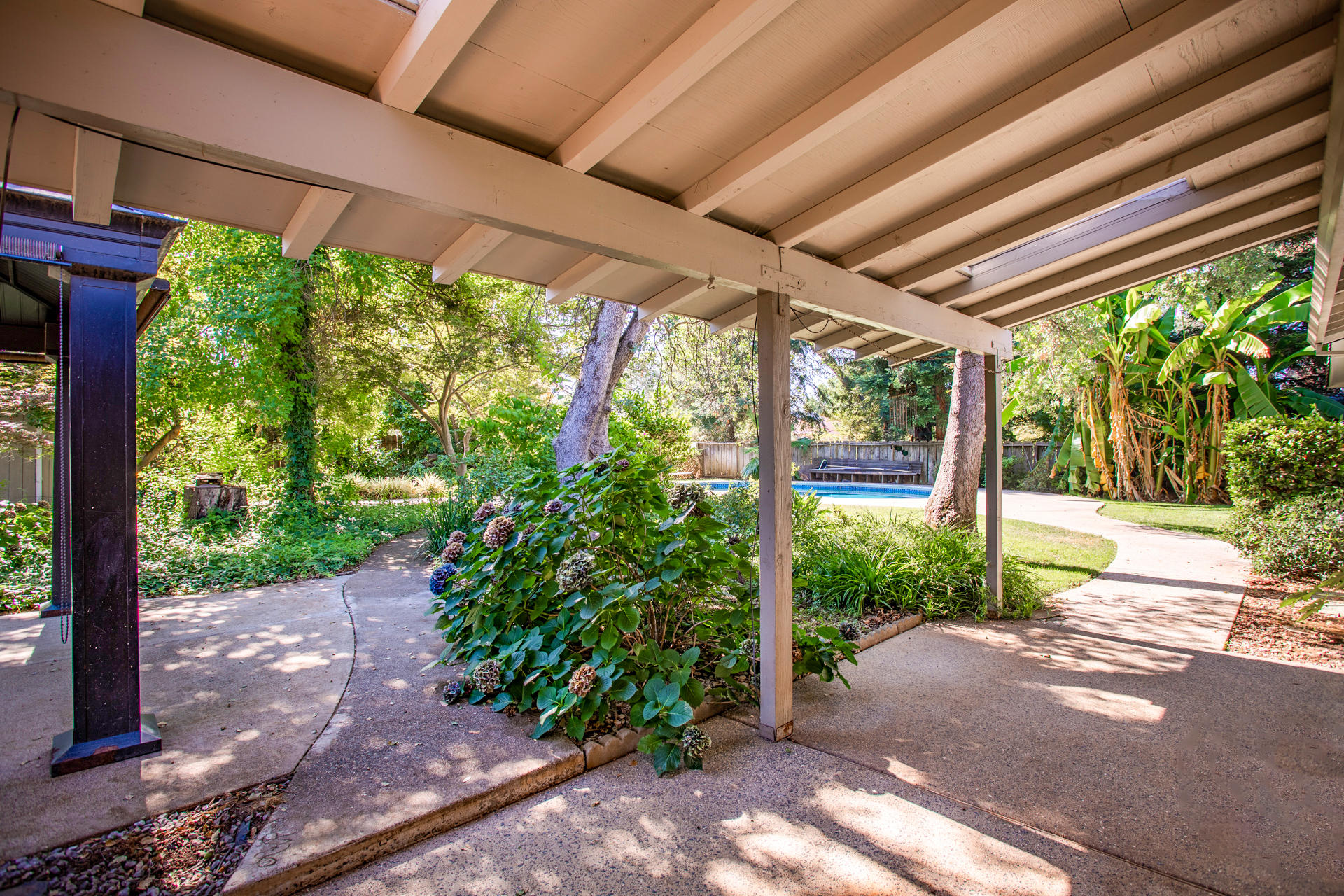 6767 Riata Drive Redding, CA 96002 - Photo 21 of 30 81 Back Patio