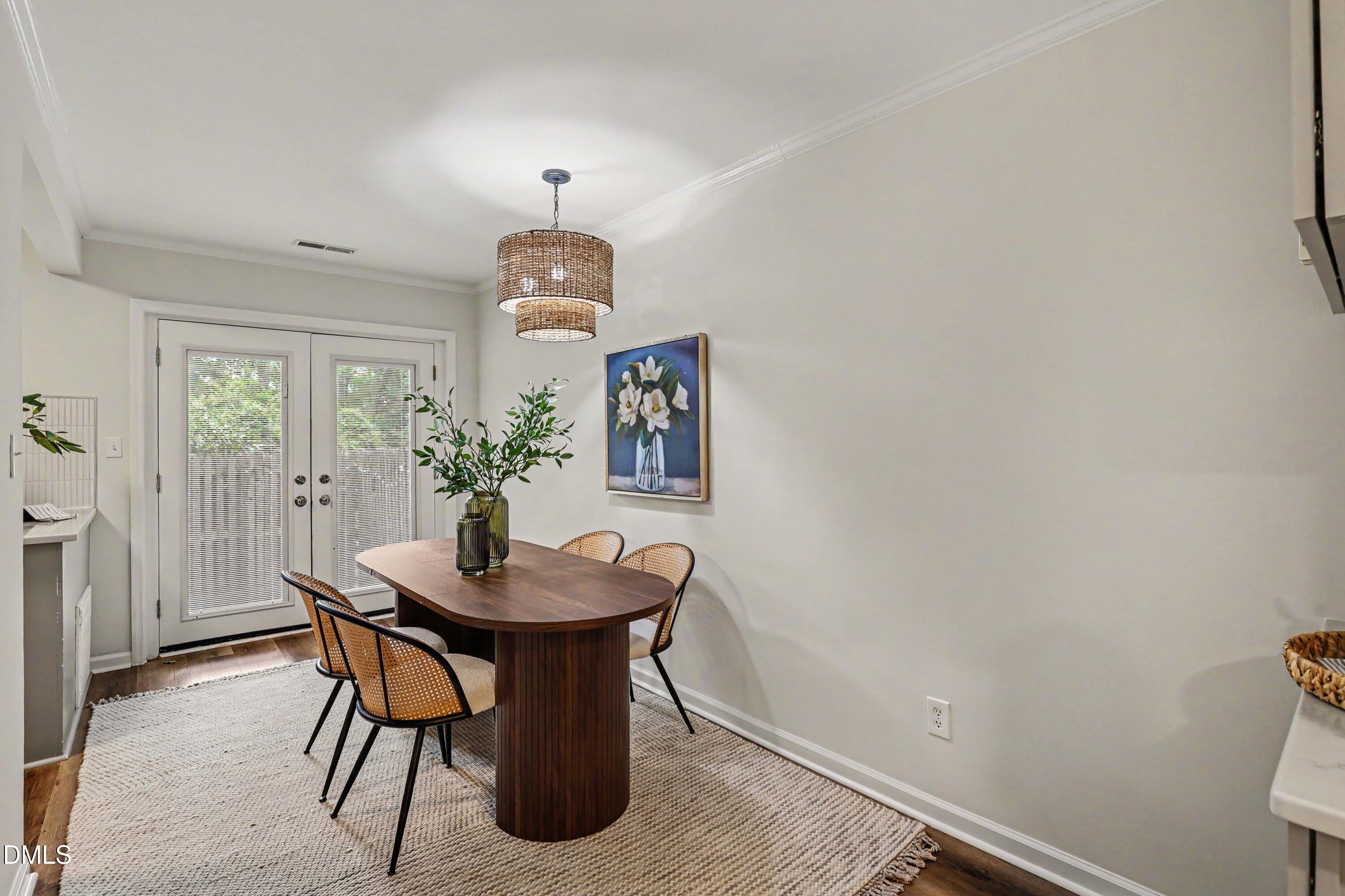 3736 Yorktown Place Raleigh, NC 27609 - Photo 7 of 26