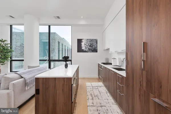 $3,500 | 1650 Silver Hill Drive, Unit 1404, McLean, VA 22102