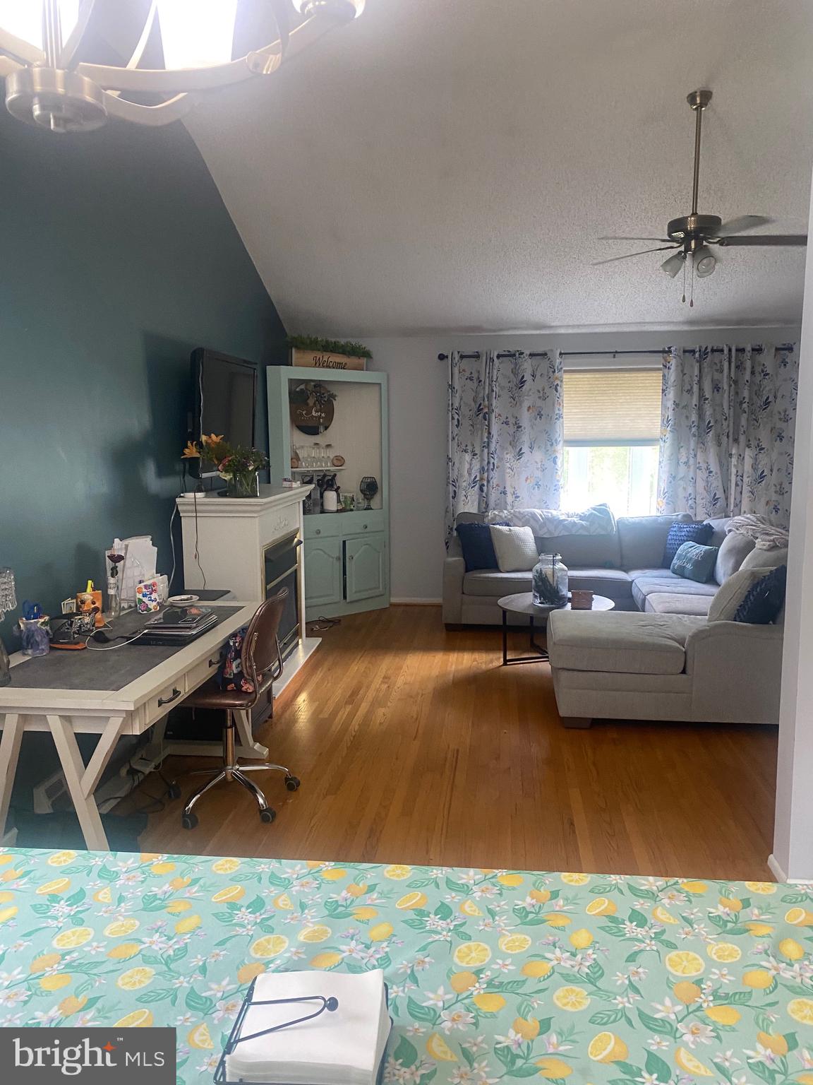 9734 Laramie Road Philadelphia, PA 19115 - Photo 12 of 36