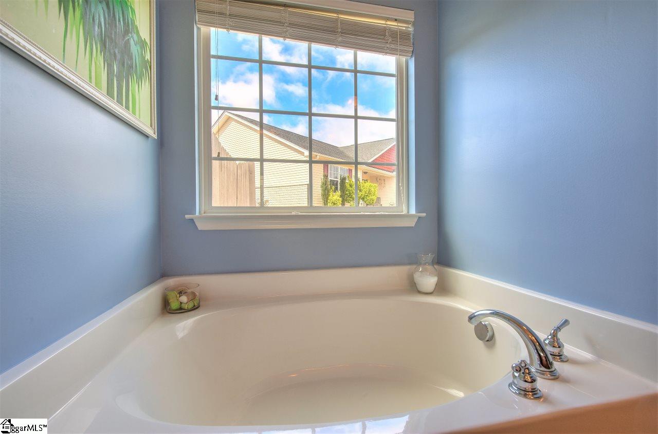 814 Efren Point Lyman, SC 29365 - Photo 23 of 33 Gallery Image 23