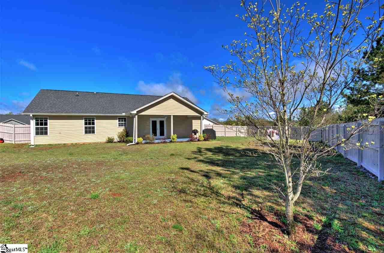 814 Efren Point Lyman, SC 29365 - Photo 29 of 33 Gallery Image 29