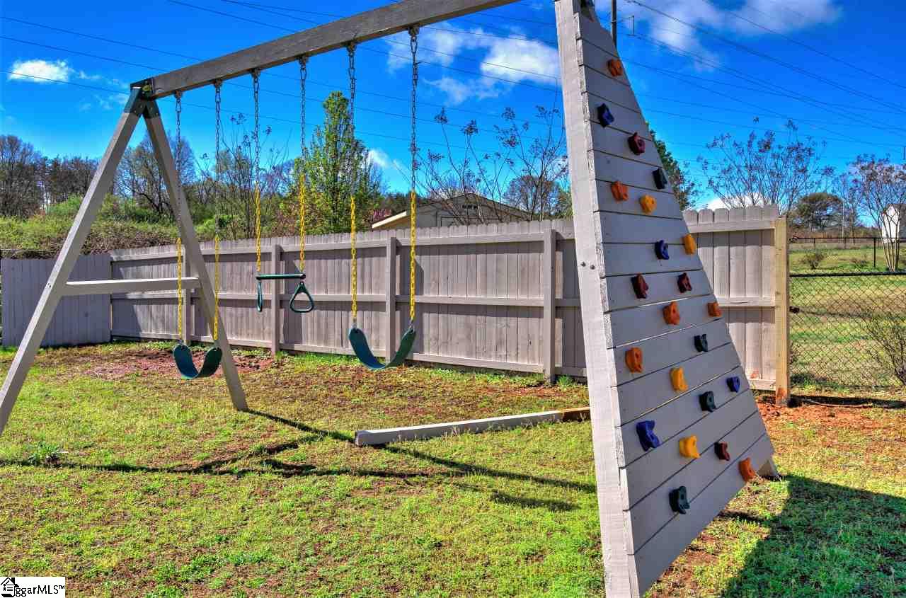 814 Efren Point Lyman, SC 29365 - Photo 30 of 33 Gallery Image 30