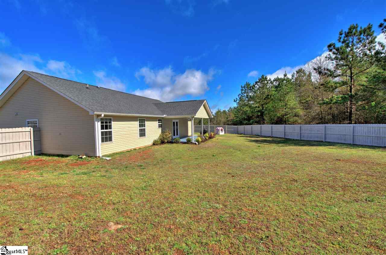 814 Efren Point Lyman, SC 29365 - Photo 31 of 33 Gallery Image 31