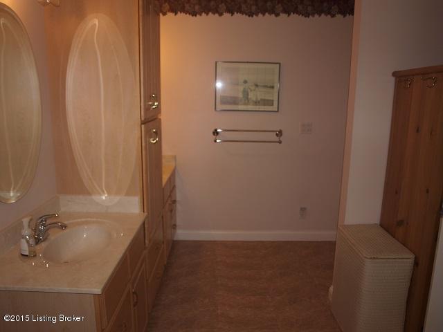 4070 Anneta Road Leitchfield, KY 42754 - Photo 13 of 32 P1015592 - Copy