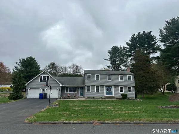 $649,999 | 54 Bobolink Lane, Somers, CT 06071