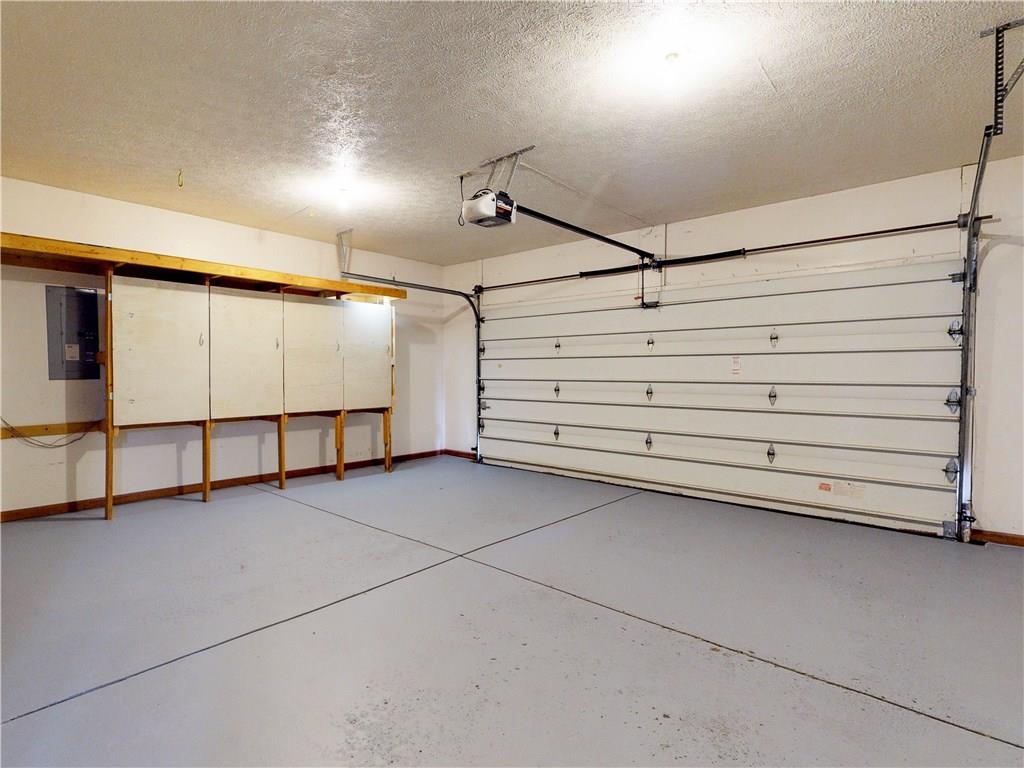 6216 Buck Trail Road Indianapolis, IN 46237 - Photo 29 of 42 Gallery Image 29