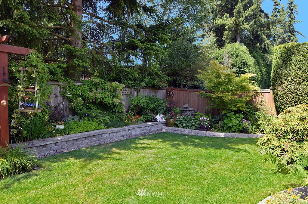 20904 35th Drive Southeast Bothell, WA 98021 - Photo 22 of 24