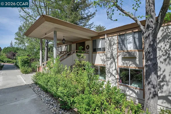 $639,550 | 3410 Tice Creek Drive, Unit 4, Walnut Creek, CA 94595