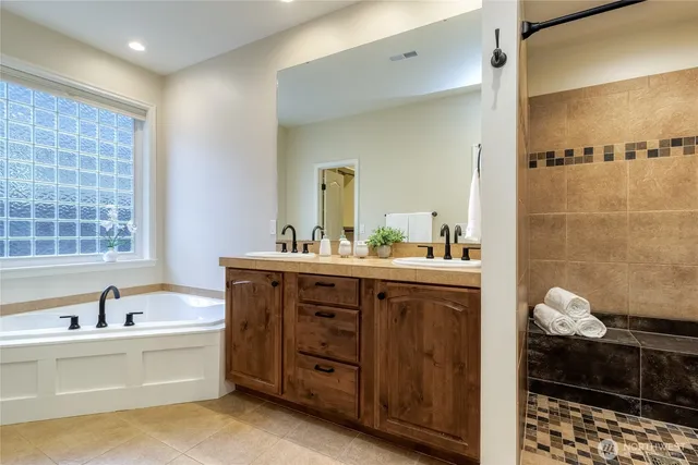 $645,000 | 711 Southeast Pheasant Run, College Place, WA 99324