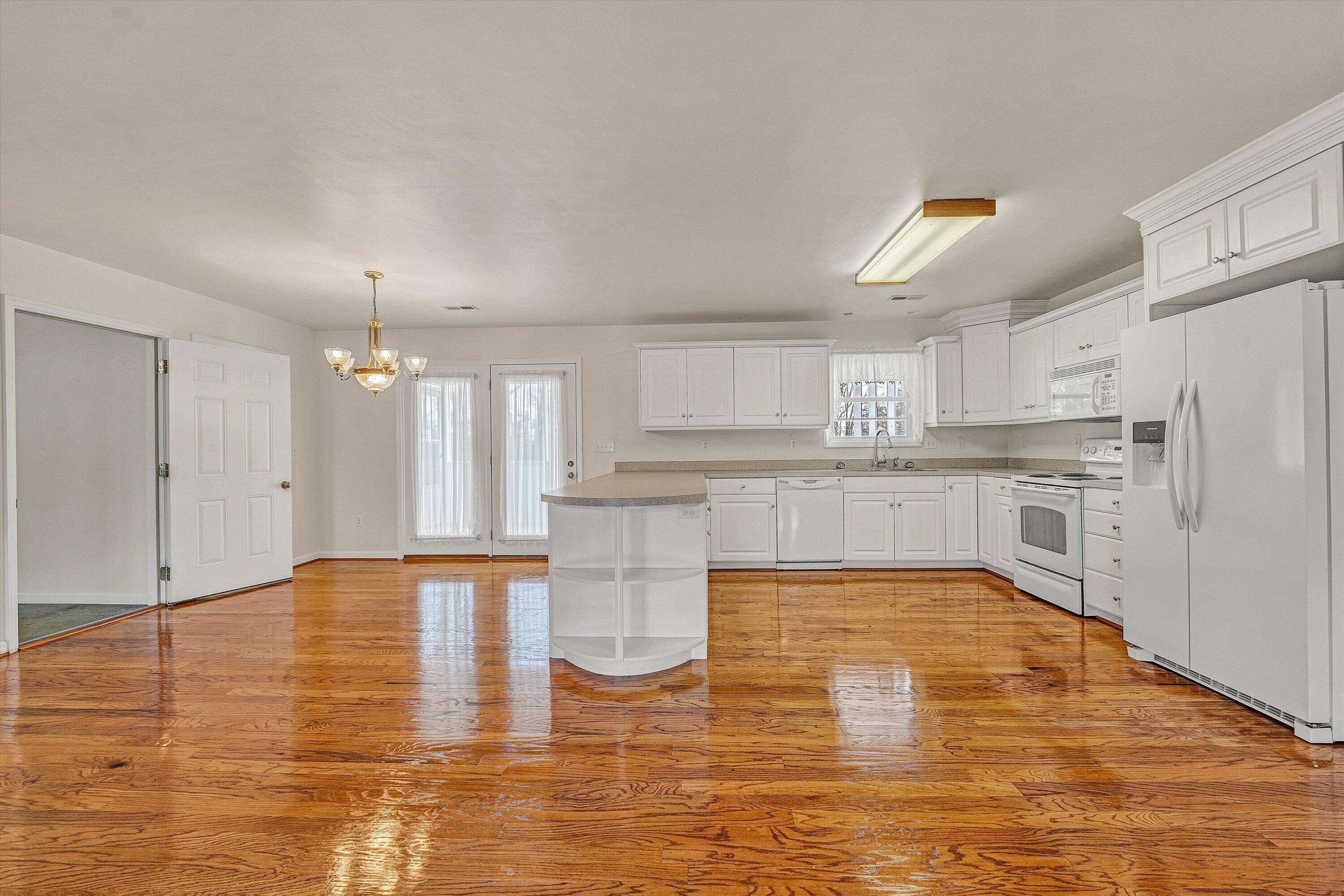 75 Evergreen Road Wirtz, VA 24184 - Photo 14 of 36 13-SGP-16