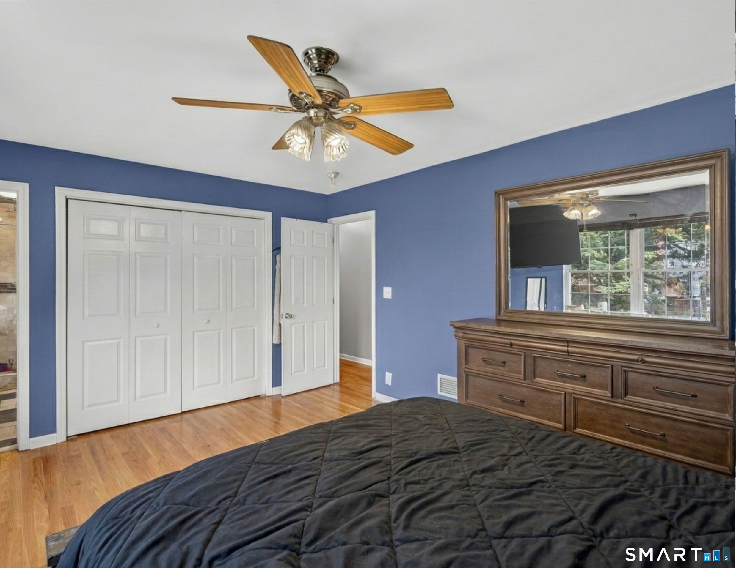 682 Milford Point Road Milford, CT 06460 - Photo 13 of 34