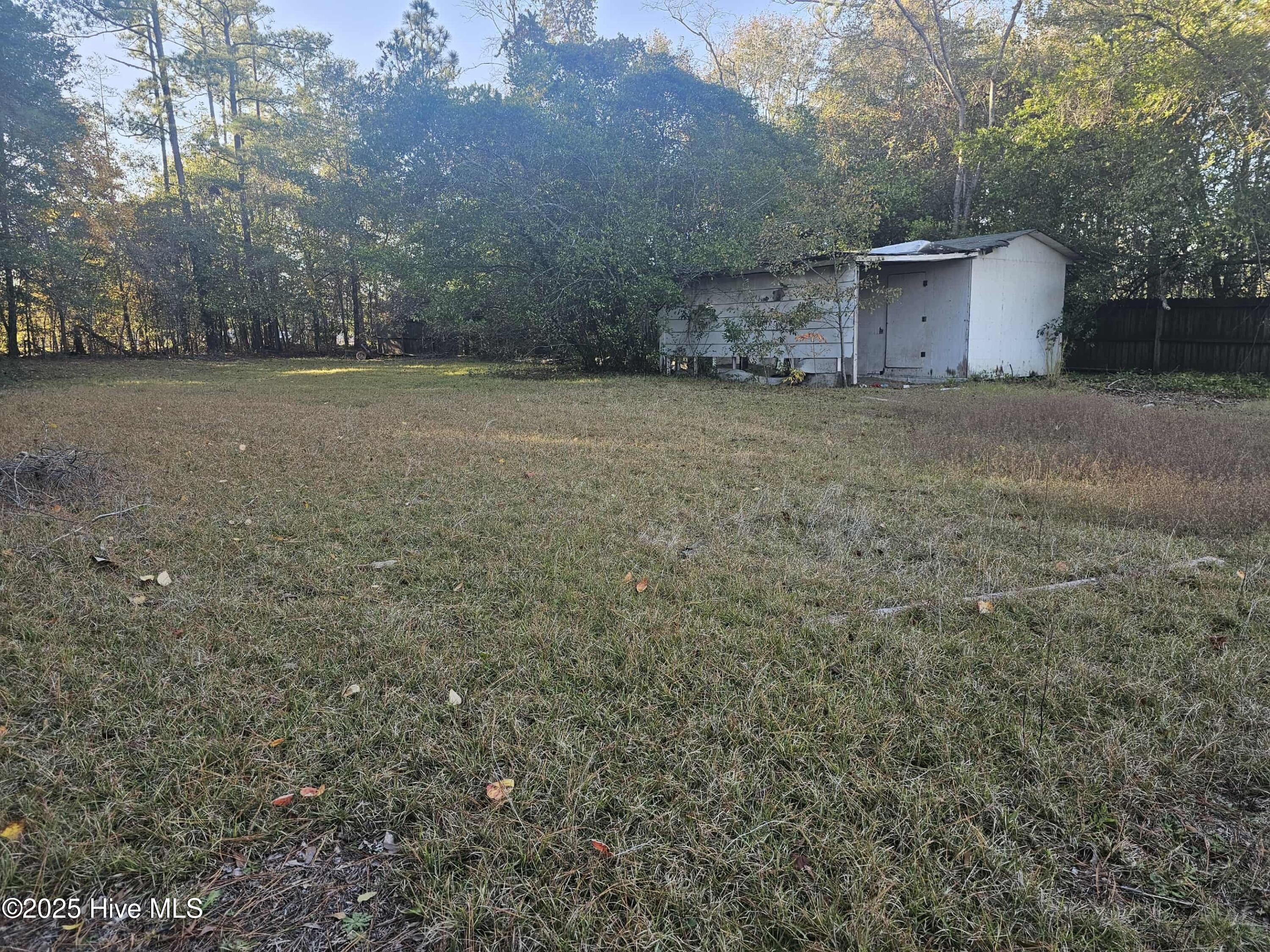 239 Keith Street Aberdeen, NC 28315 - Photo 4 of 7 4192ec0e-0f21-49db-aa95-4a95945e5a6e