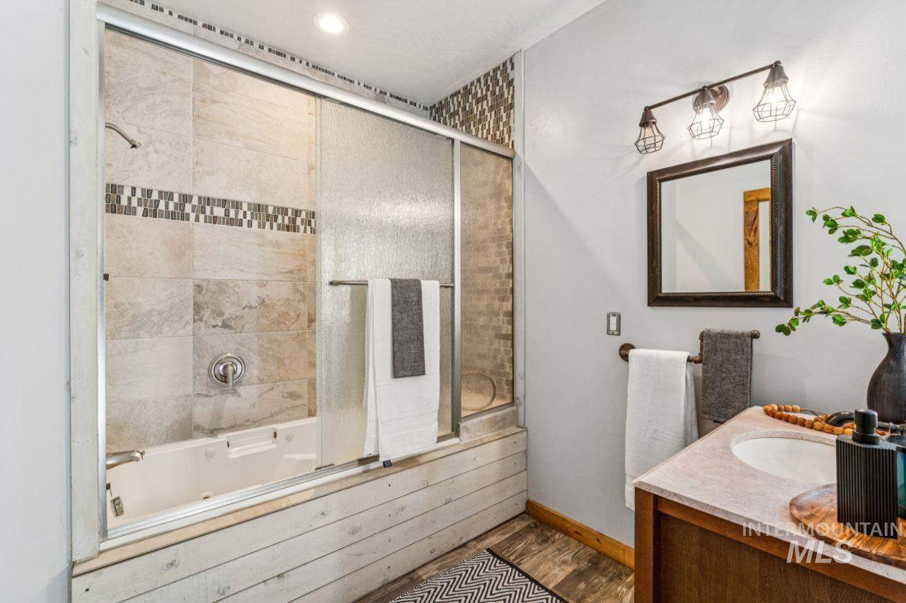 3850 North Plaza Road Emmett, ID 83617 - Photo 18 of 50