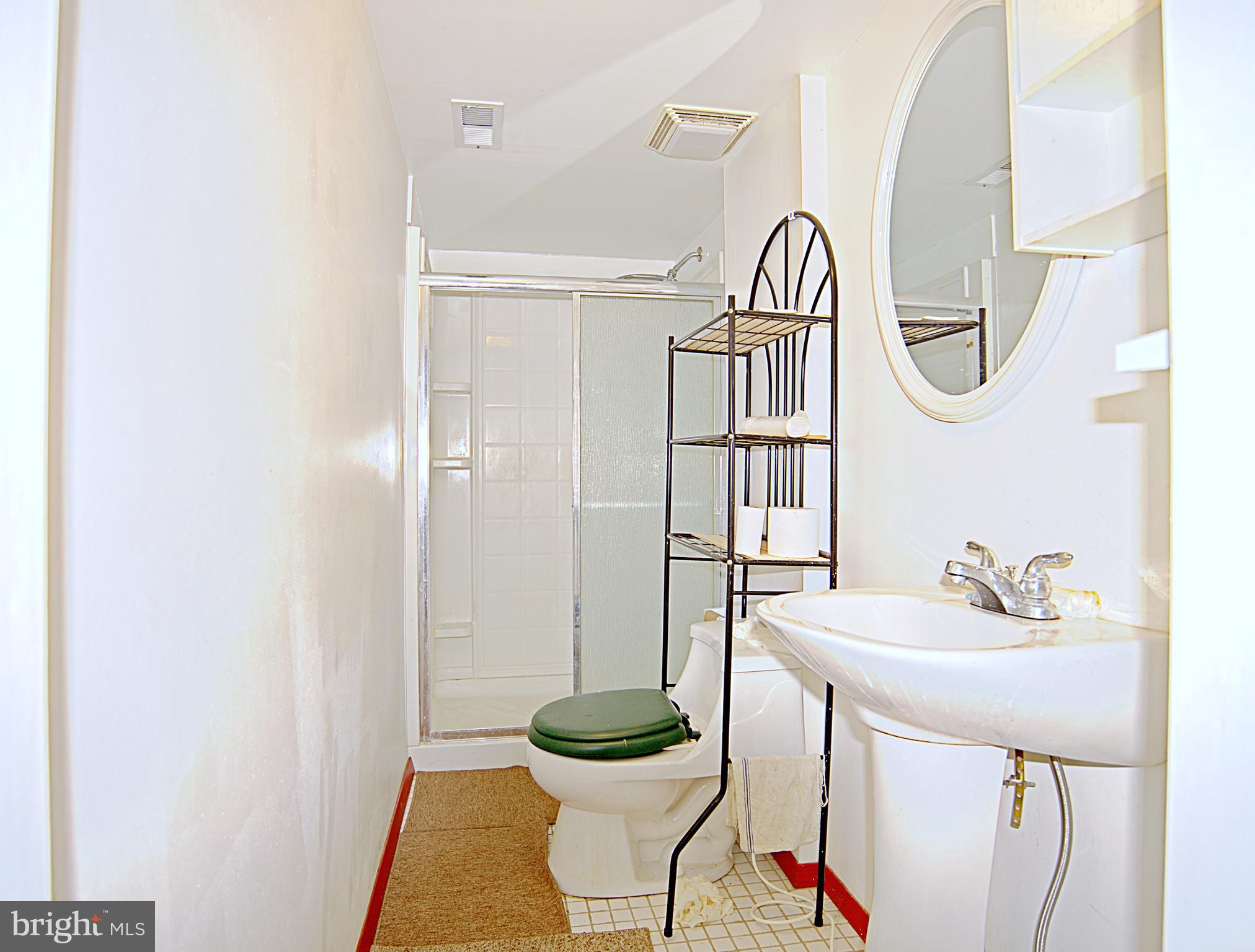 2525 East Monument Street Baltimore, MD 21205 - Photo 9 of 17