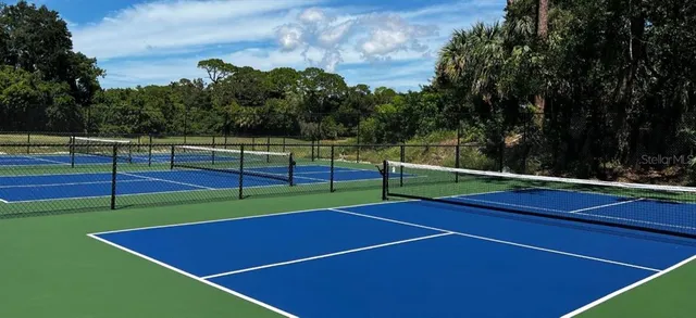 a view of outdoor space