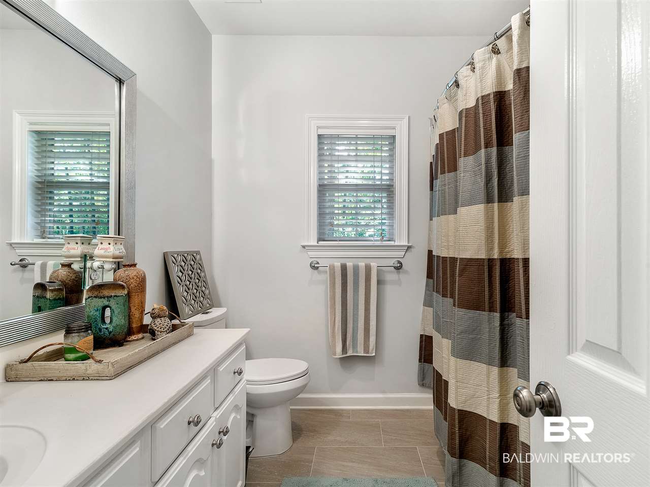 106 Raphael Semmes East Daphne, AL 36527 - Photo 24 of 35 Bath 2