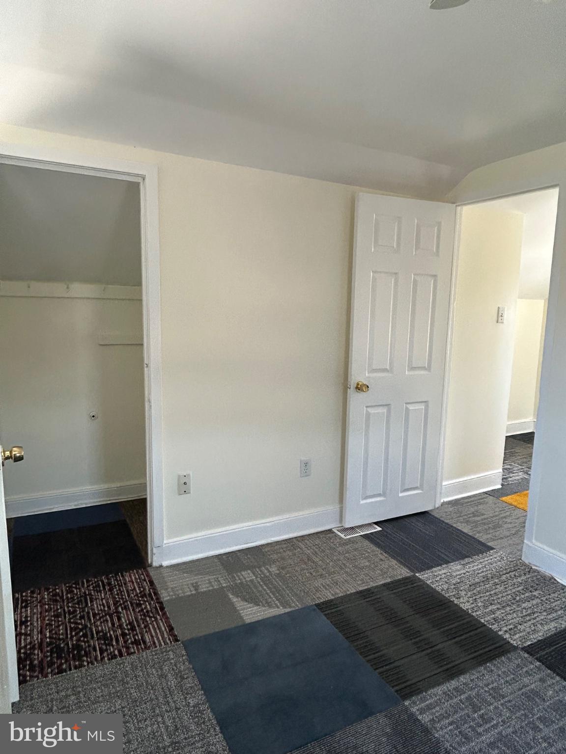 431 Rhawn Street Philadelphia, PA 19111 - Photo 9 of 12 Bright, versatile space with closet access.