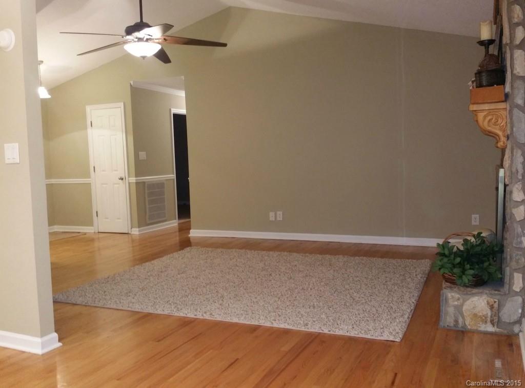 3023 Lake Shore Road South Denver, NC 28037 - Photo 7 of 20 Gallery Image 7