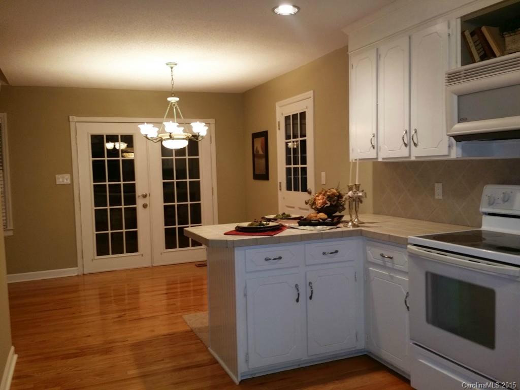 3023 Lake Shore Road South Denver, NC 28037 - Photo 10 of 20 Gallery Image 10