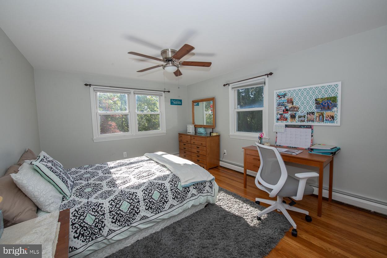 140 Gulph Hills Road Wayne, PA 19087 - Photo 23 of 35 Bedroom #3 with Hardwood Floors