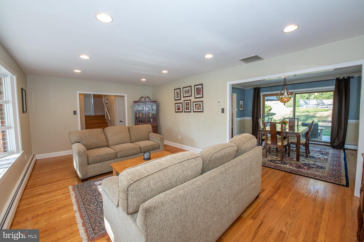 140 Gulph Hills Road Wayne, PA 19087 - Photo 5 of 35 Living Room with Hardwood Floors