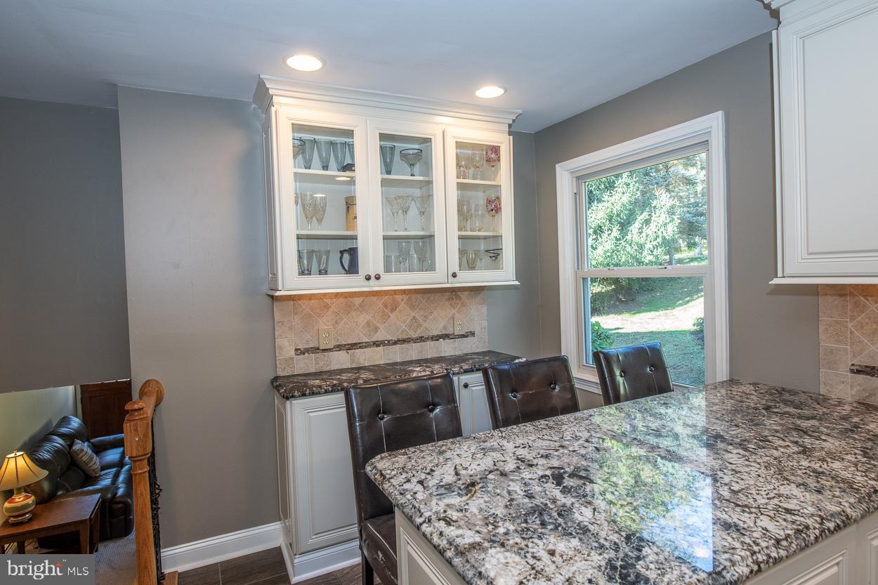 140 Gulph Hills Road Wayne, PA 19087 - Photo 8 of 35 Eat in Kitchen with Breakfast Bar
