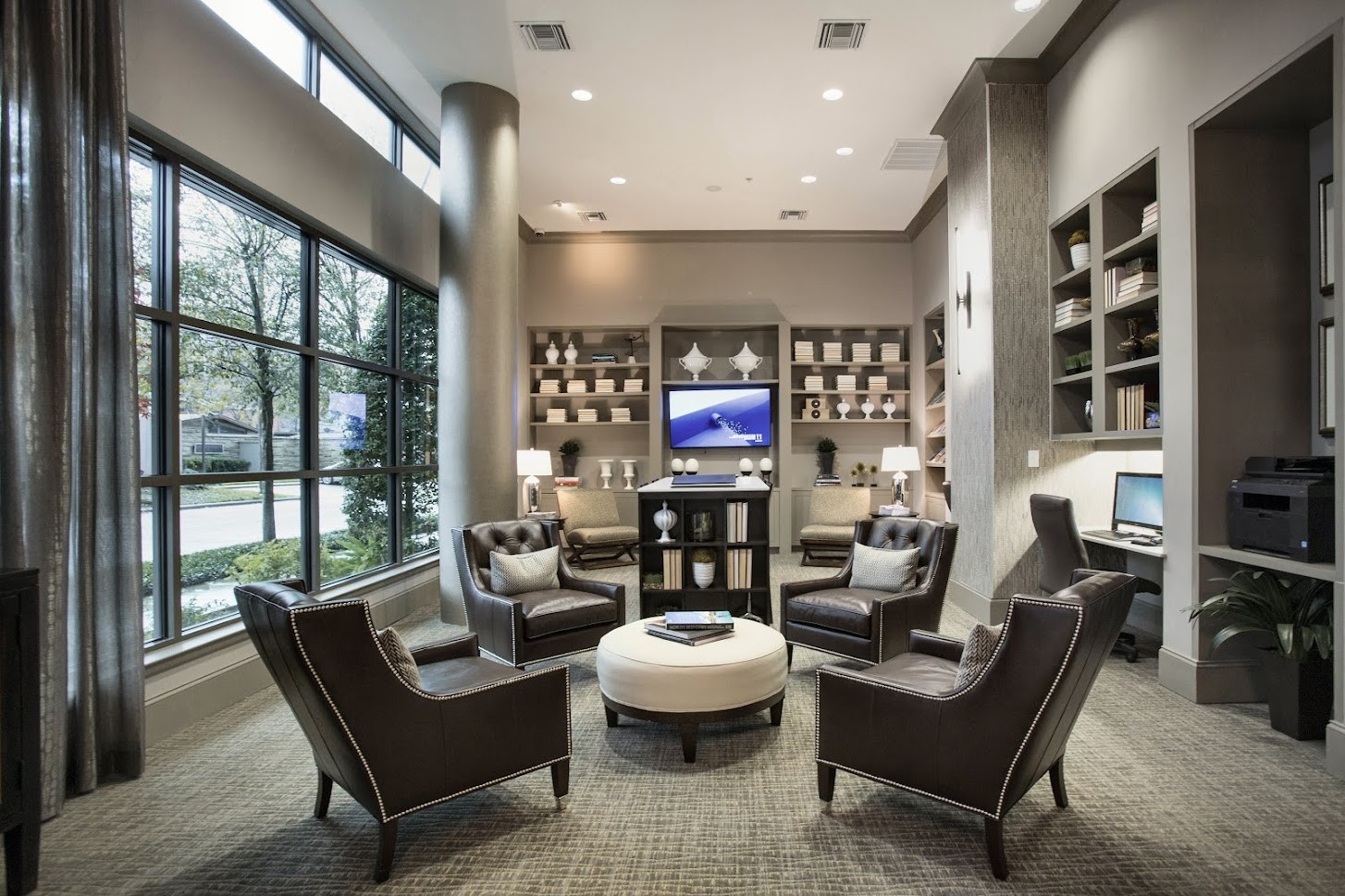 2929 Westheimer Road, Unit 615 Houston, TX 77098 - Photo 6 of 12 Library with Computers & Hot Beverage Station