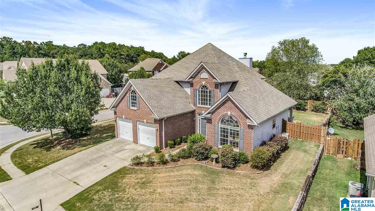 442 Old Cahaba Way Helena, AL 35080 - Photo 2 of 34