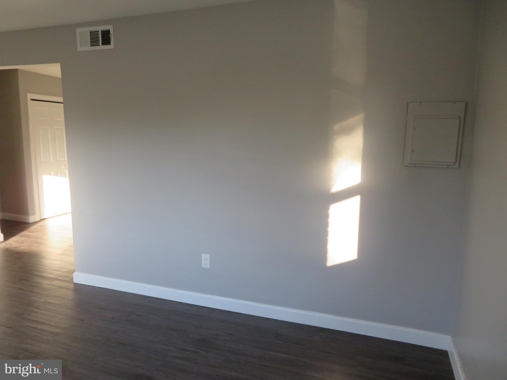 924 7th Street Laurel, MD 20707 - Photo 8 of 48