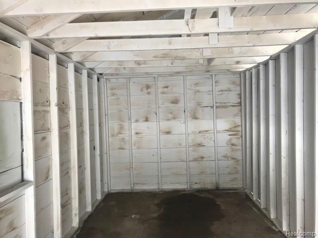 2134 South Genesee Road Burton, MI 48519 - Photo 44 of 48 garage in 3.jpeg