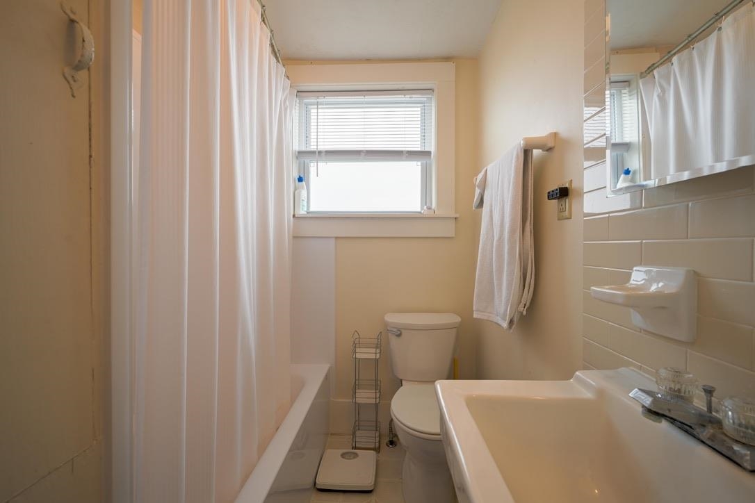 3958 Highway 30 Cornwall, VT 05753 - Photo 19 of 40