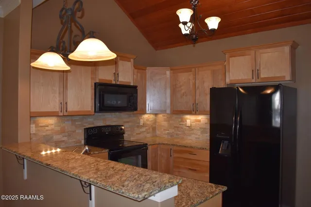 $1,325 | 112 Padre, Broussard, LA 70518