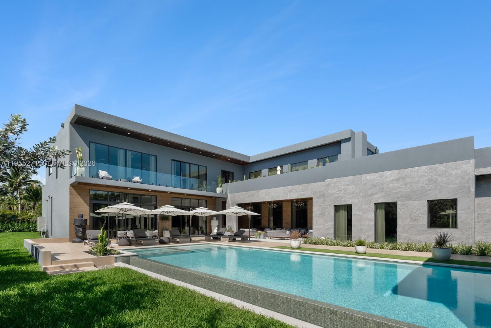 5900 Southwest 129th Terrace Pinecrest, FL 33156 - Photo 13 of 87